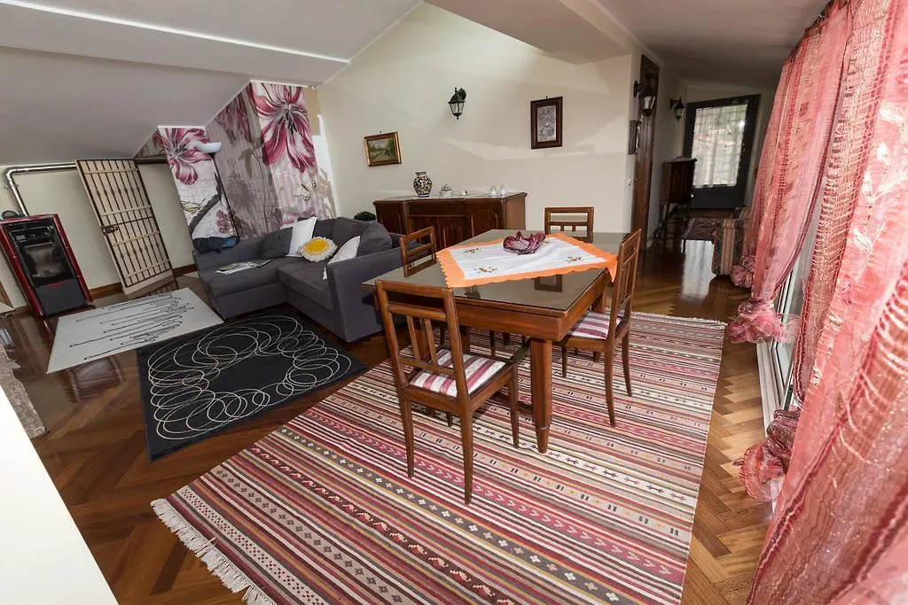 Patrian Bed & Breakfast Grottaferrata 0*,  Italy